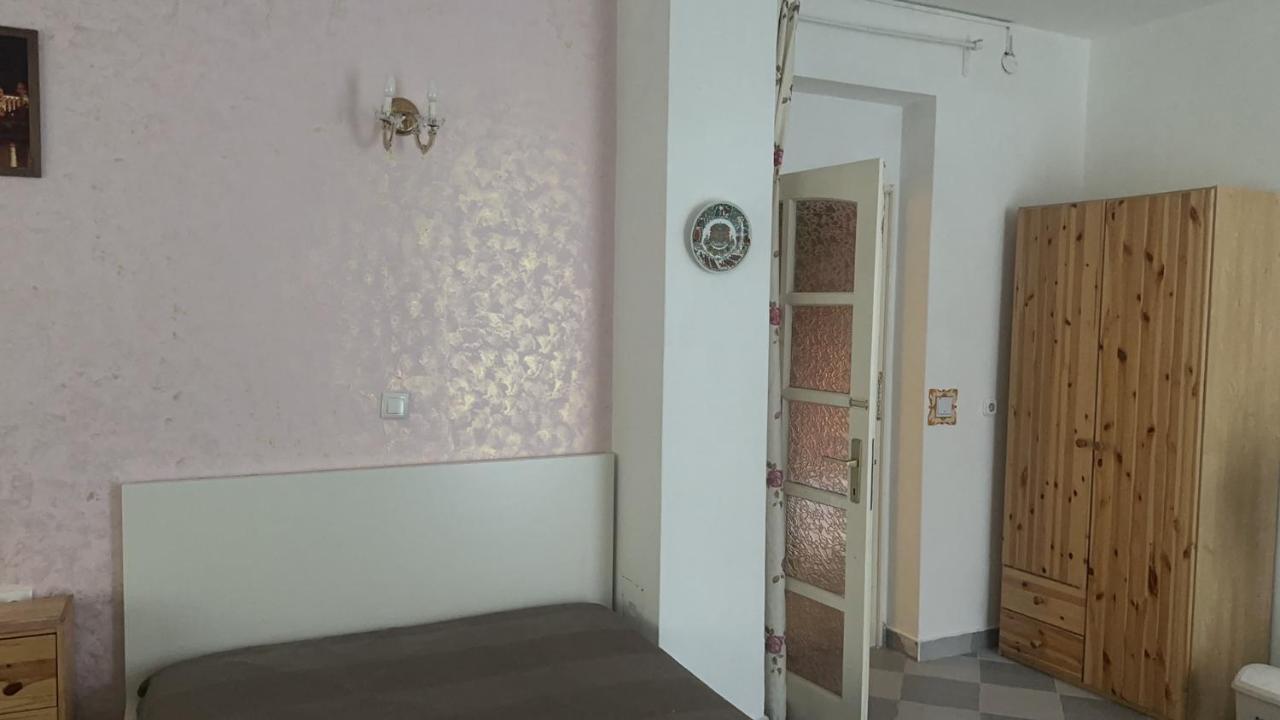 布达佩斯苹果酒店 Budapest Exterior photo